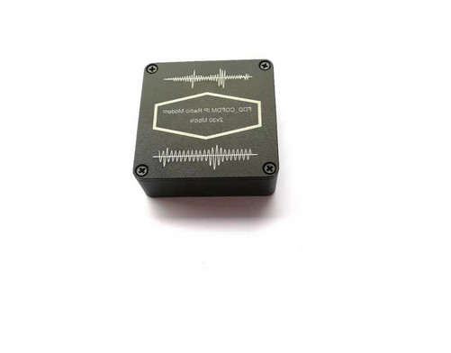 9W 2500MHZ Ukuran Mini Transceiver COFDM RS232 Push To Talk